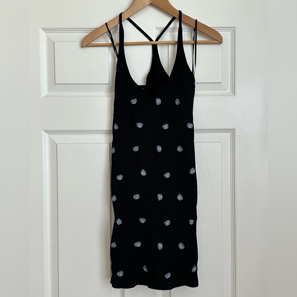 Embroidered Eye Print Bodycon Dress